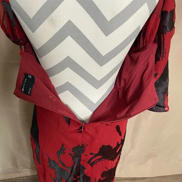 ASOS DESIGN 10 fallen shoulder draped bias maxi dress - Picture 4 of 9